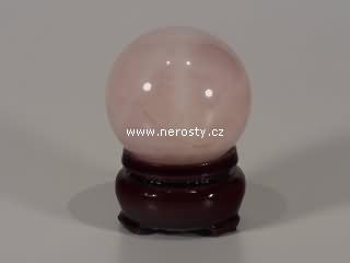 rose quartz, sphere