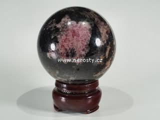rhodonite, sphere