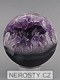 ametyst s krystaly <span class='neprelozeno'>(cz)</span>